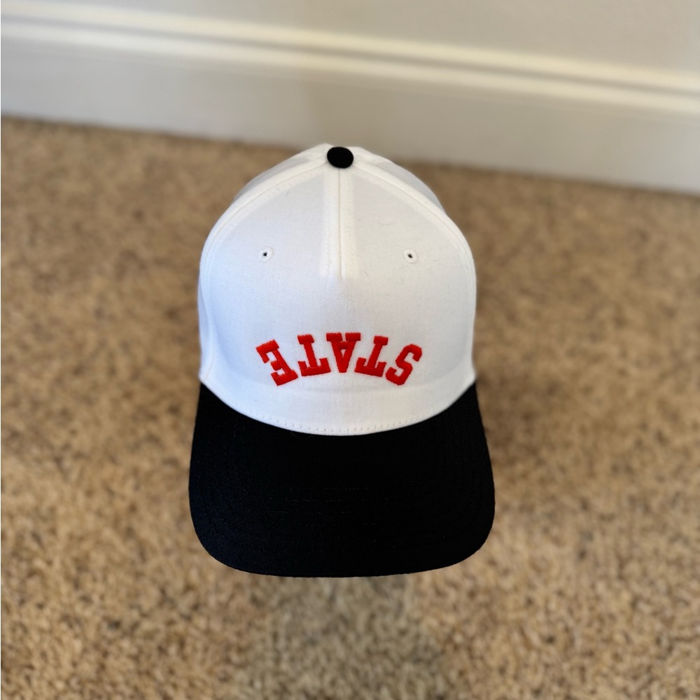 Oklahoma State Cowboys OSU Trucker Hat Snapback White Black Orange Cap